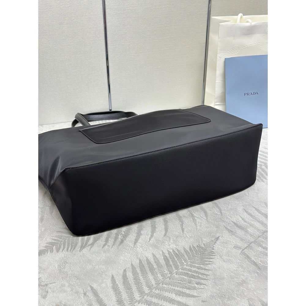 Prada large Re-Nylon tote bags 1BG527 31X43X15cm,Prada Bags