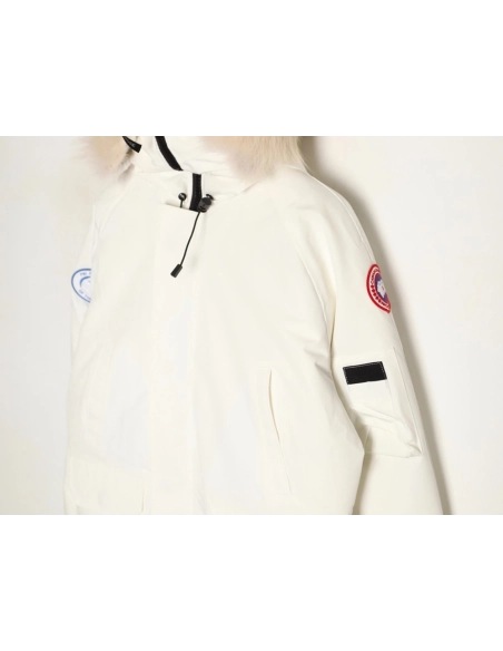 Canada Goose bomber jacket down jacket,canada goose