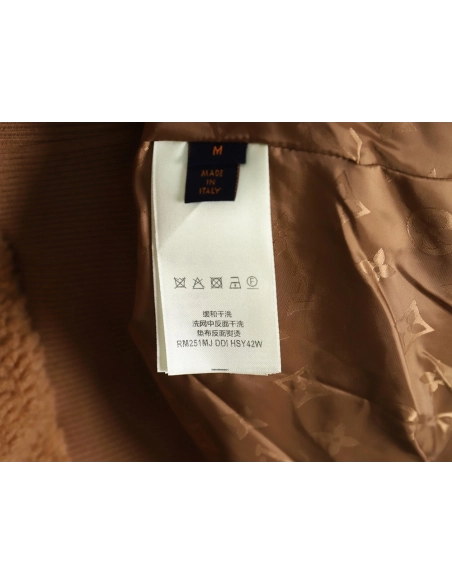 Louis Vuitton leather logo shearling stand-collar jacket,Louis Vuitton