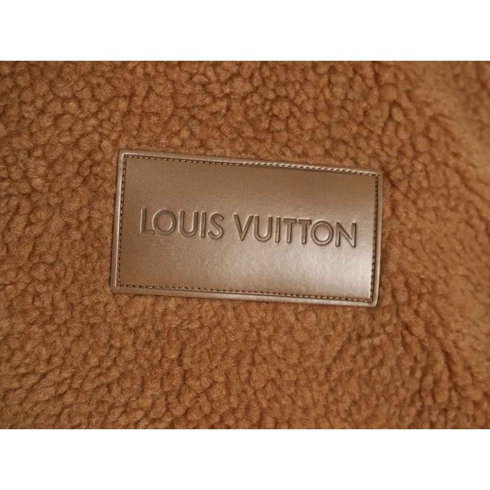Louis Vuitton leather logo shearling stand-collar jacket,Louis Vuitton