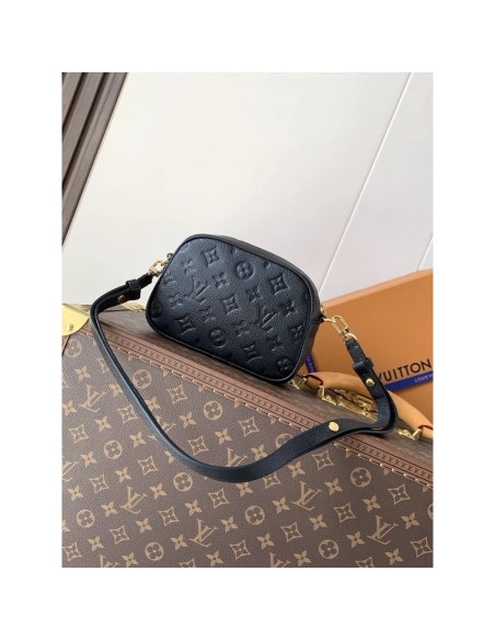 Louis Vuitton Tiny Camera Bags M25518 13X6X19cm,Louis Vuitton Bags