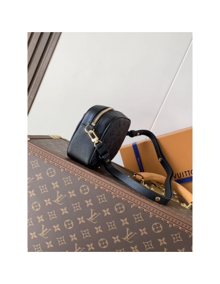 Louis Vuitton Tiny Camera Bags M25518 13X6X19cm,Louis Vuitton Bags