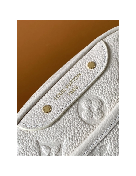 Louis Vuitton Tiny Camera Bags M26509 13X6X19cm,Louis Vuitton Bags
