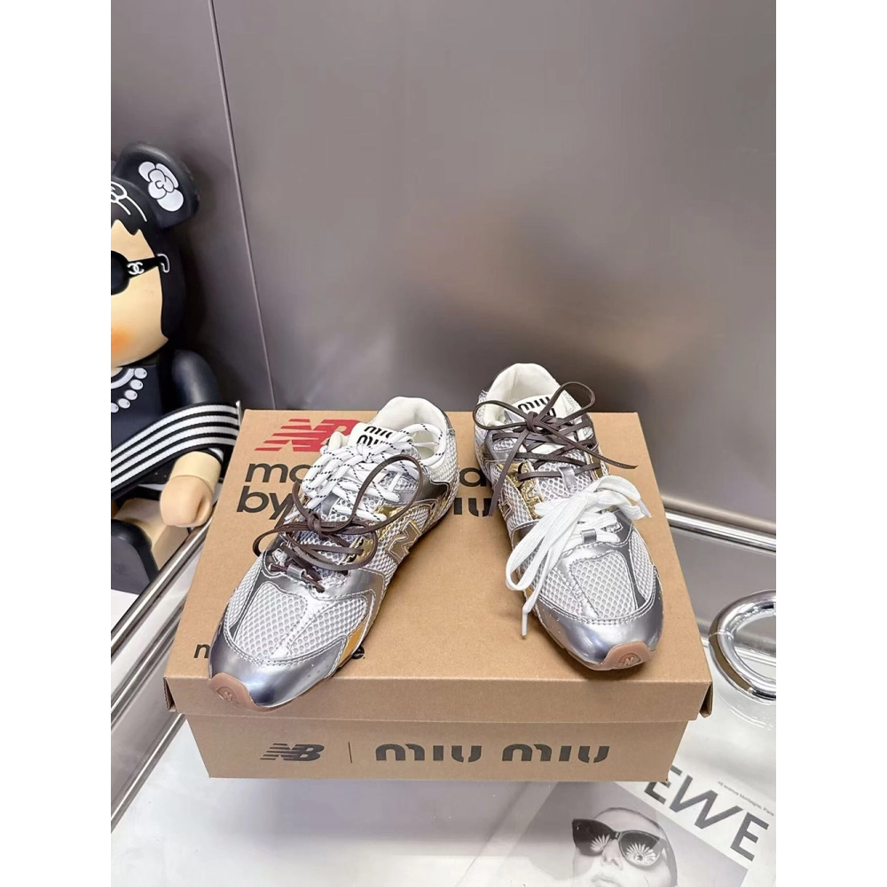 New Balance Miu Miu 530 SL metallic leather and mesh  sneakers,NEW BALANCE Shoes