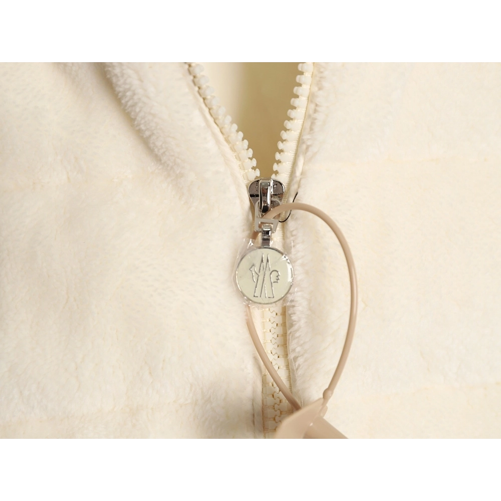 Moncler Womens lambswool patchwork down jacket TSK1,Moncler