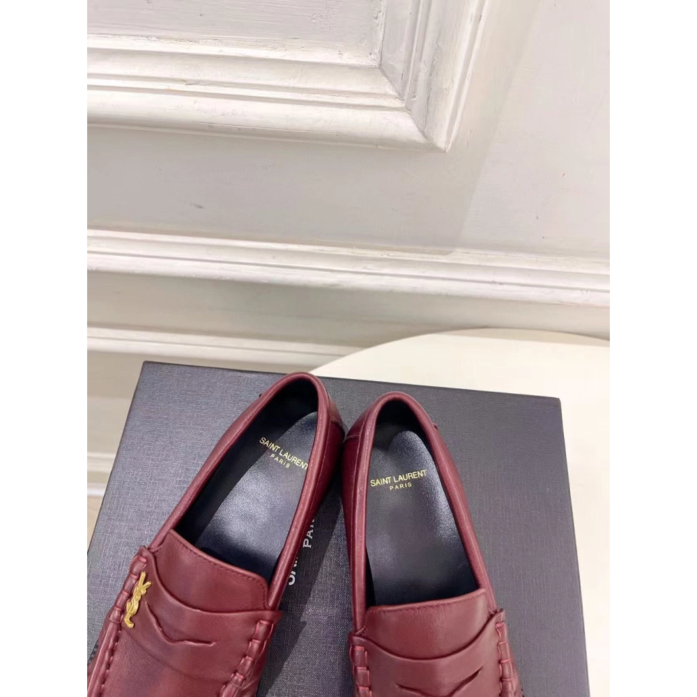 Saint Laurent loafers in leather,Saint Laurent Sneakers