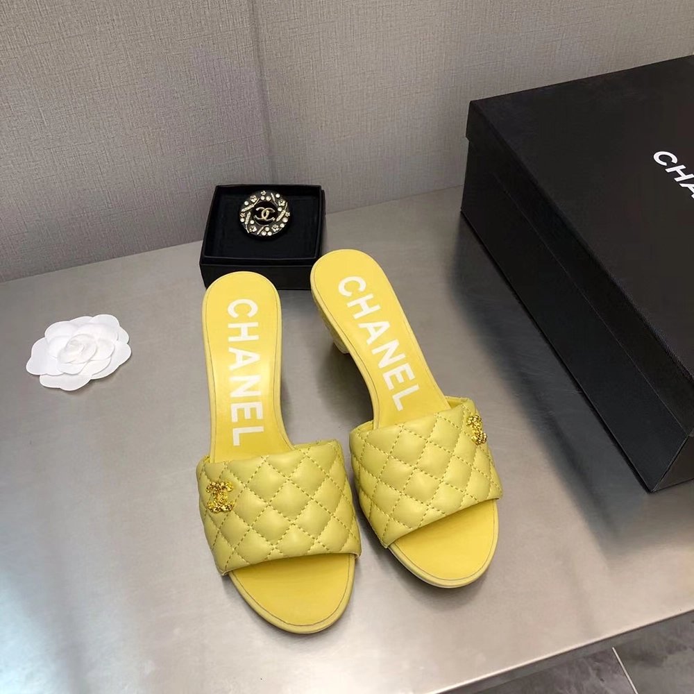 Chanel Lambskin Quilted CC Gold Logo Cone Heel Mule Slide Sandal,CHANEL SNEAKERS