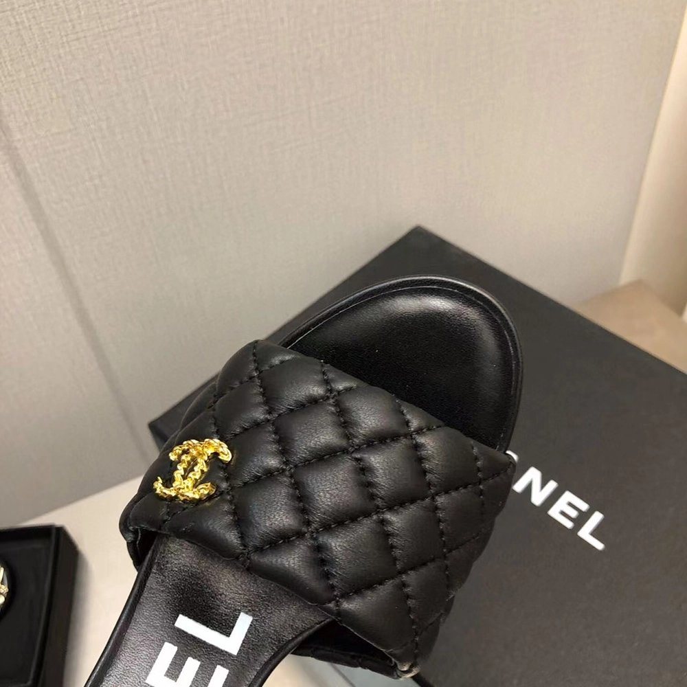 Chanel Lambskin Quilted CC Gold Logo Cone Heel Mule Slide Sandal,CHANEL SNEAKERS
