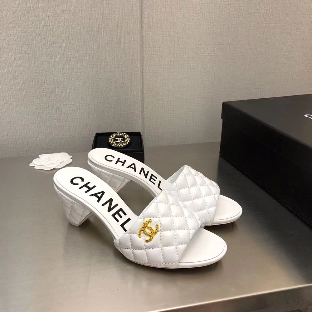 Chanel Lambskin Quilted CC Gold Logo Cone Heel Mule Slide Sandal,CHANEL SNEAKERS