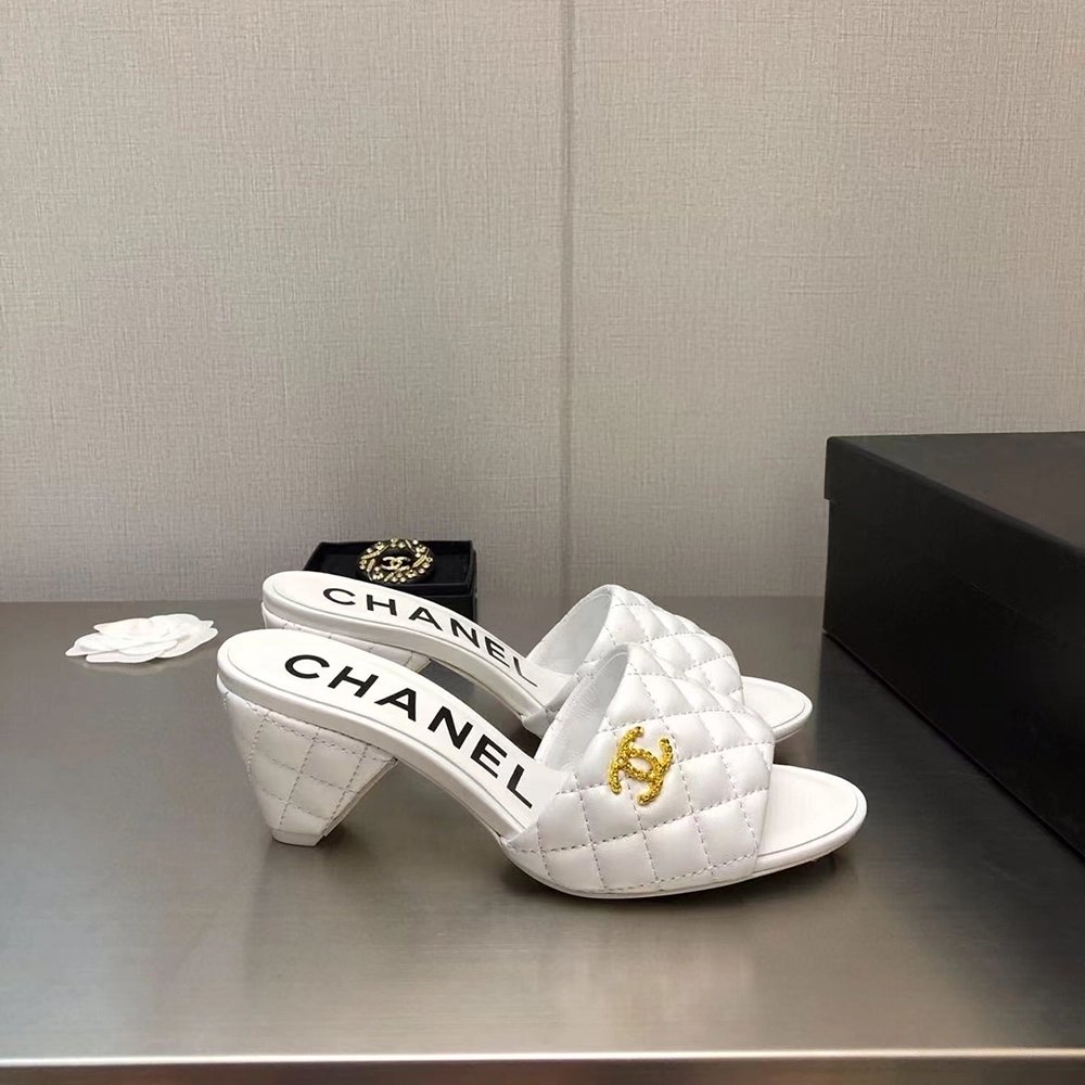 Chanel Lambskin Quilted CC Gold Logo Cone Heel Mule Slide Sandal,CHANEL SNEAKERS