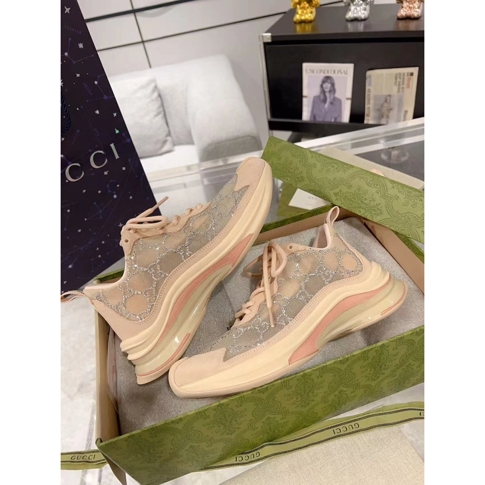 Gucci Wmns Run Sneaker GG Crystal - Light Powder,GUCCI SHOES