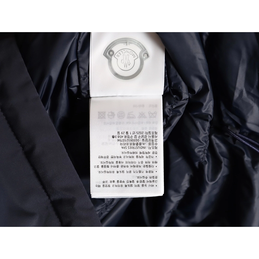 Moncler Pocket Logo Hooded Down Jacket,Moncler