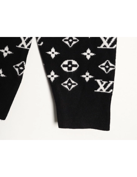 Louis Vuitton all-over starry gradient wool knit sweater TSK1,Louis Vuitton