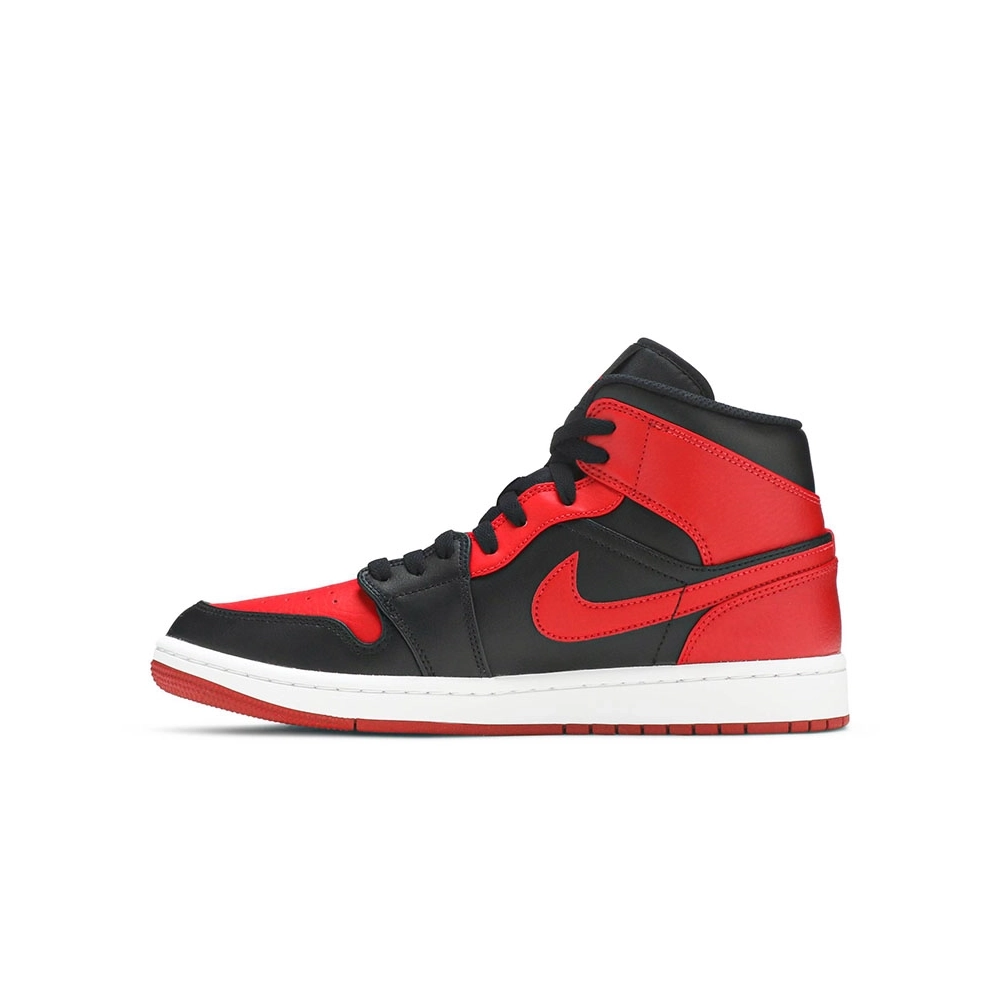 AIR JORDAN 1 MID BANNED 554724 074,AIR JORDAN 1 MID,Air Jordan