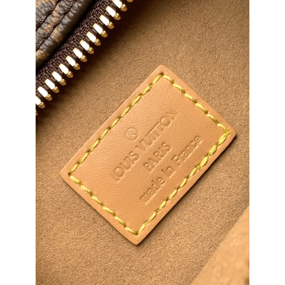 Louis Vuitton Loop Bags M81098 23X13X6cm,Louis Vuitton Bags,BAGS