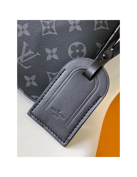Louis Vuitton Pochette Accessoire XL Bags M11741 28X16.5X9cm,Louis Vuitton Bags,BAGS