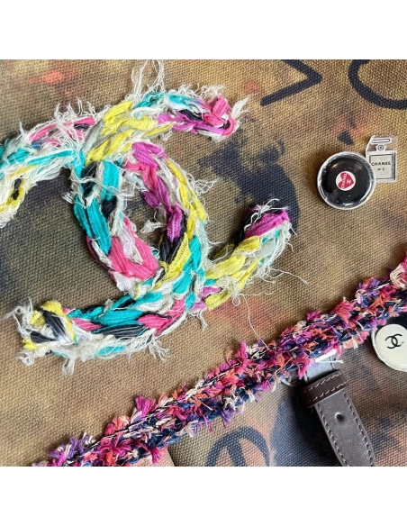 Chanel Graffiti Washed Toile Large Messenger A92790 42X30X13cm,Chanel Bags,BAGS