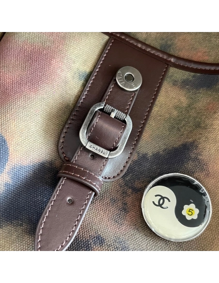 Chanel Graffiti Washed Toile Large Messenger A92790 42X30X13cm,Chanel Bags,BAGS