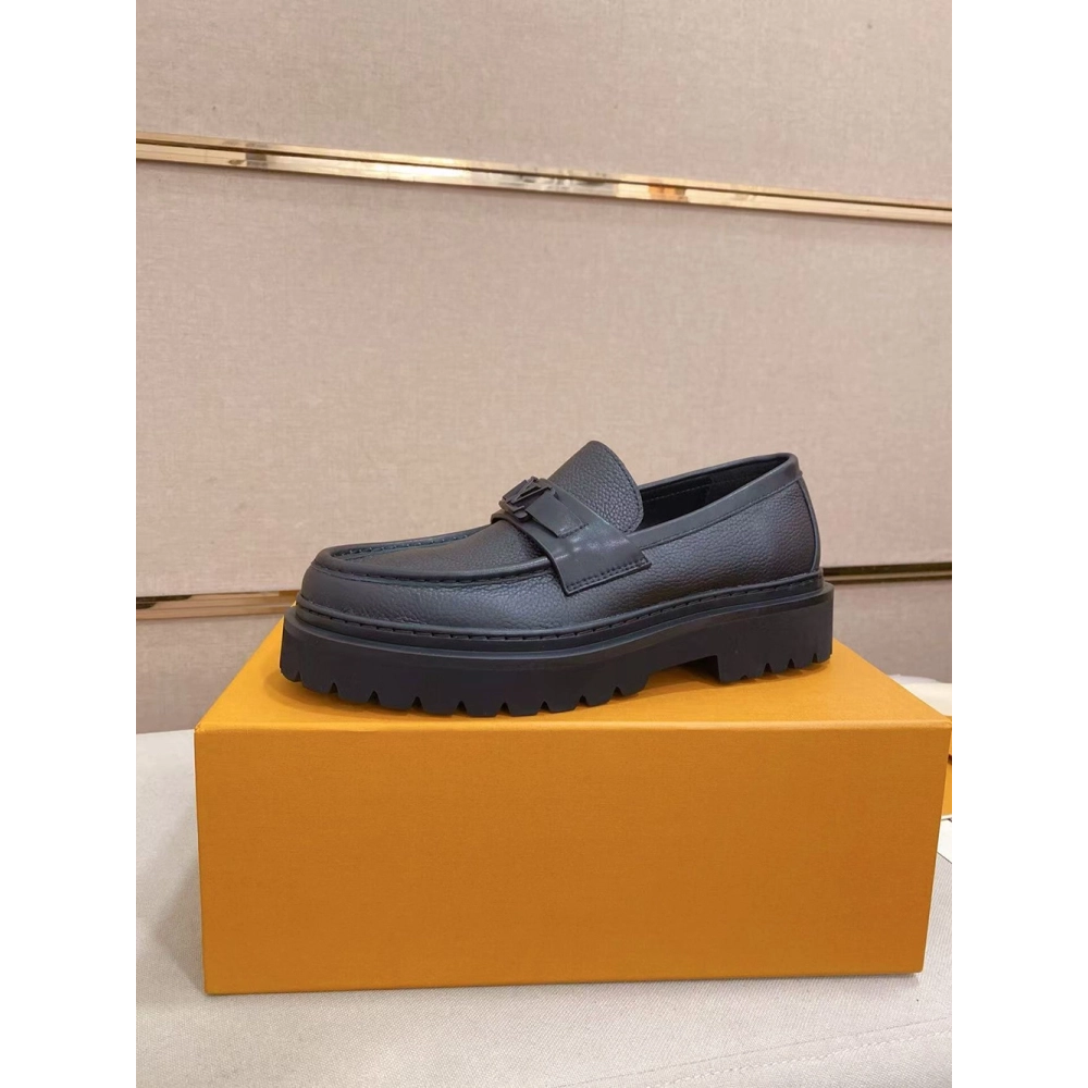 Louis Vuitton Major Loafer 1ADEPF,LV Sneakers,LOUIS VUITTON Sneakers,More Brands