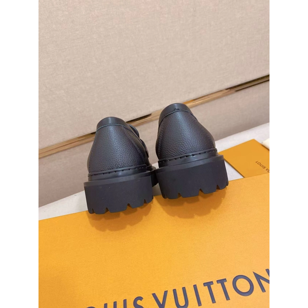 Louis Vuitton Major Loafer 1ADEPF,LV Sneakers,LOUIS VUITTON Sneakers,More Brands