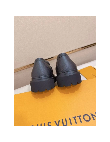 Louis Vuitton Major Loafer 1ADEPF,LV Sneakers,LOUIS VUITTON Sneakers,More Brands
