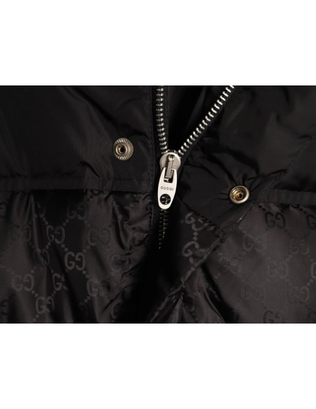 Gucci reflective G jacquard striped down jacket,Gucci Jacket,Jacket,APPAREL