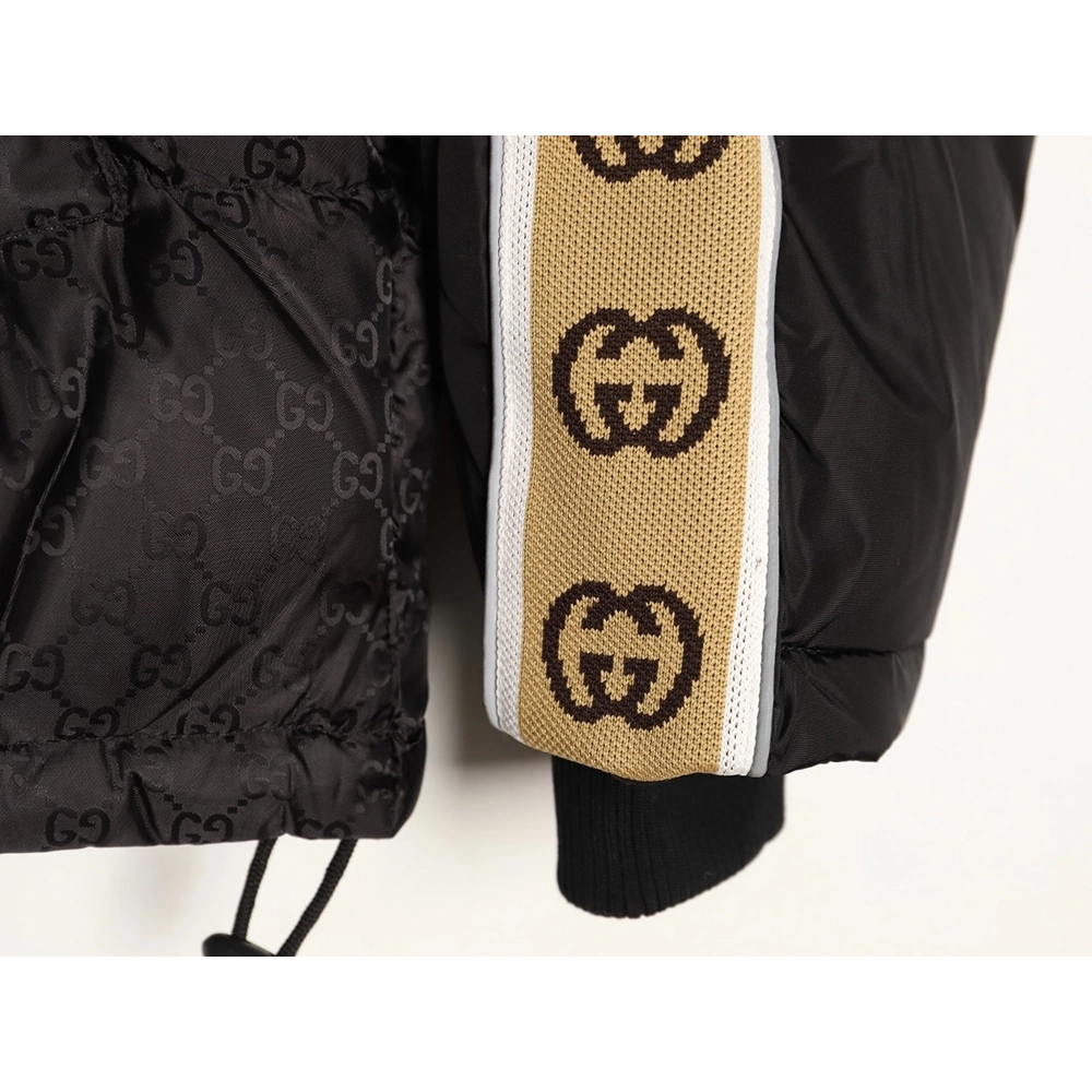 Gucci reflective G jacquard striped down jacket,Gucci Jacket,Jacket,APPAREL