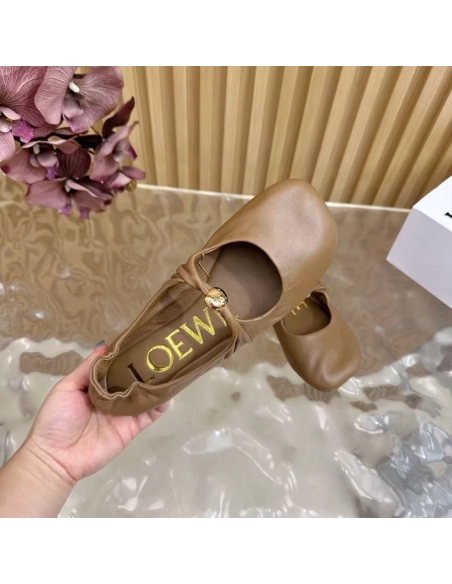 LOEWE SNEAKERS,More Brands,L815466X46-3980