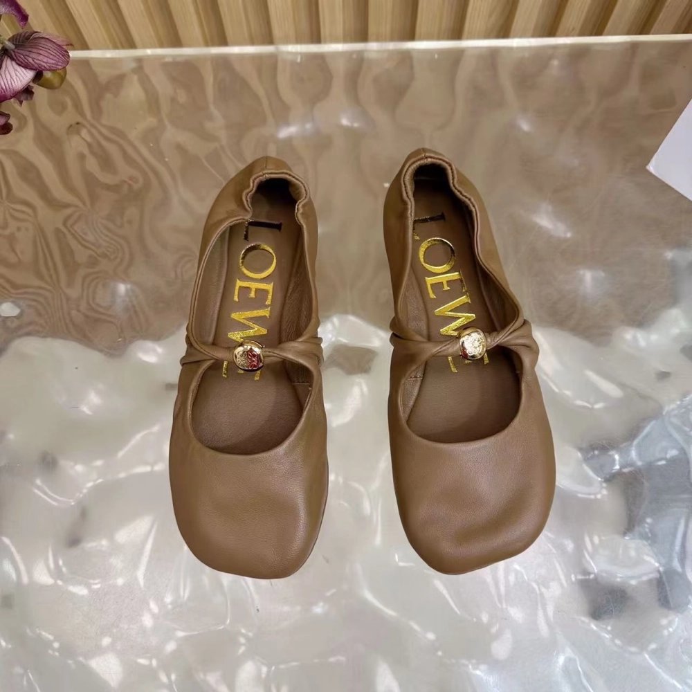 LOEWE SNEAKERS,More Brands,L815466X46-3980