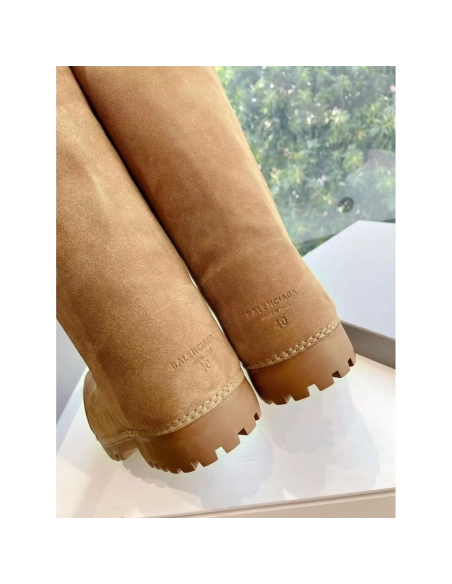 BALENCIAGA BOOTS,BALENCIAGA,802205-WBFC1-2200