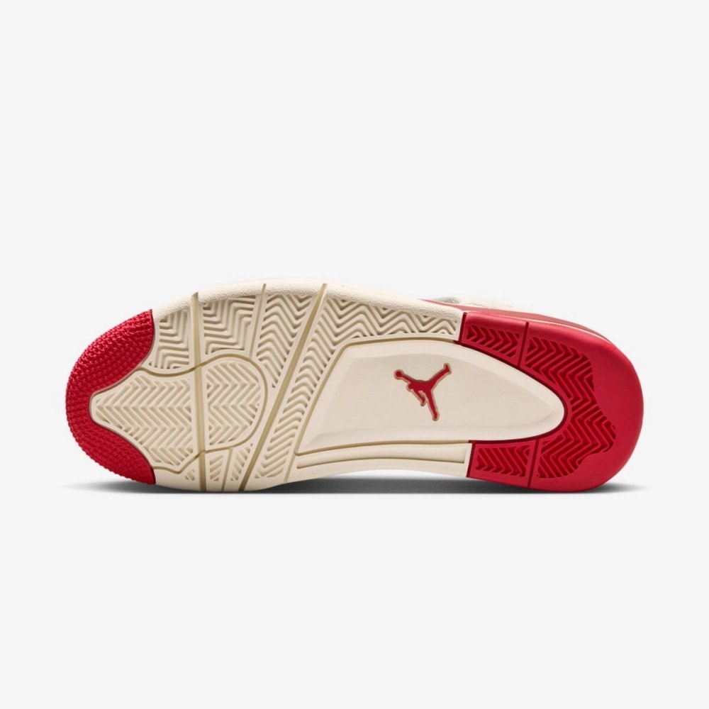 Air Jordan 4 WMNS Sierra Red 2026