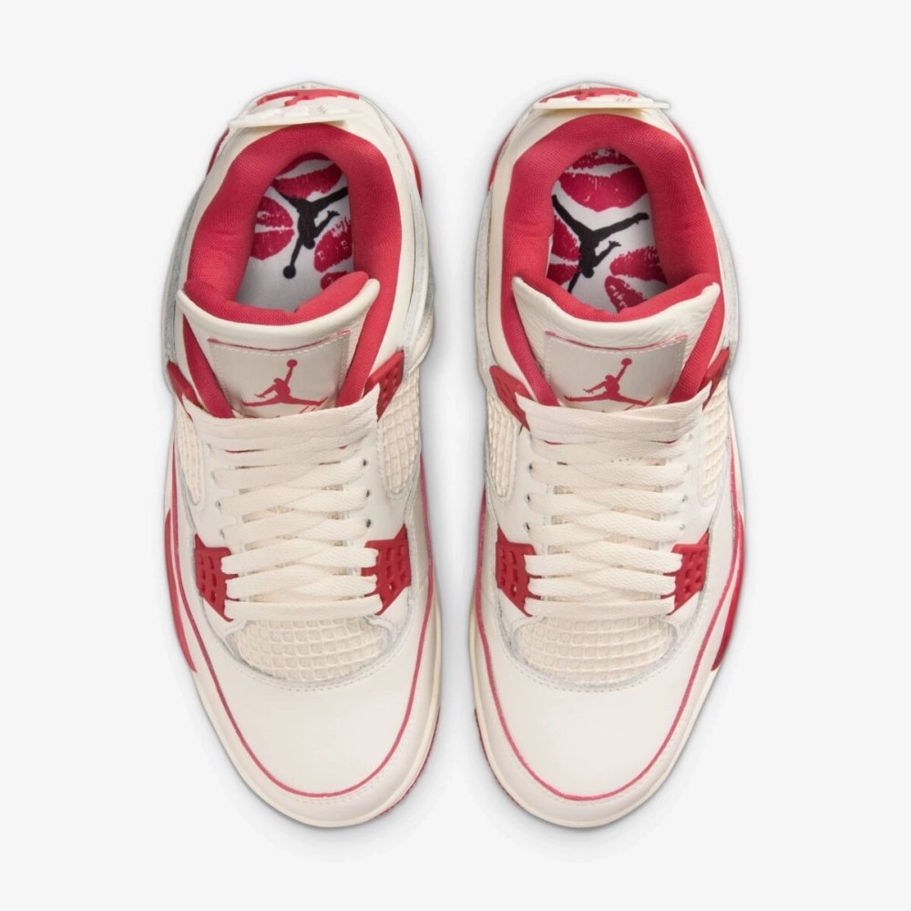Air Jordan 4 WMNS Sierra Red 2026