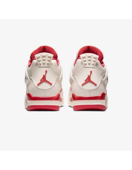 Air Jordan 4 WMNS Sierra Red 2026