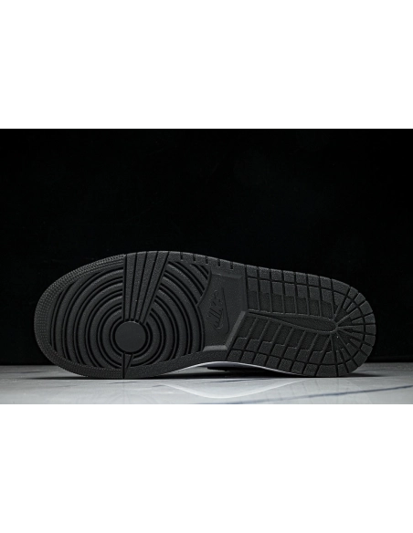 FRAGMENT DESIGN X UNION X AIR JORDAN 1 HIGH BLACK/WHITE