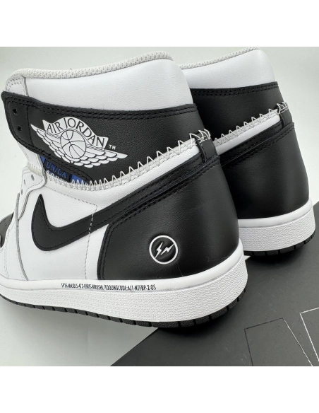 FRAGMENT DESIGN X UNION X AIR JORDAN 1 HIGH BLACK/WHITE