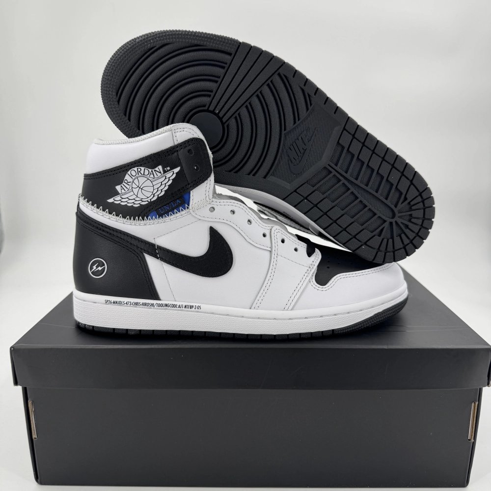 FRAGMENT DESIGN X UNION X AIR JORDAN 1 HIGH BLACK/WHITE