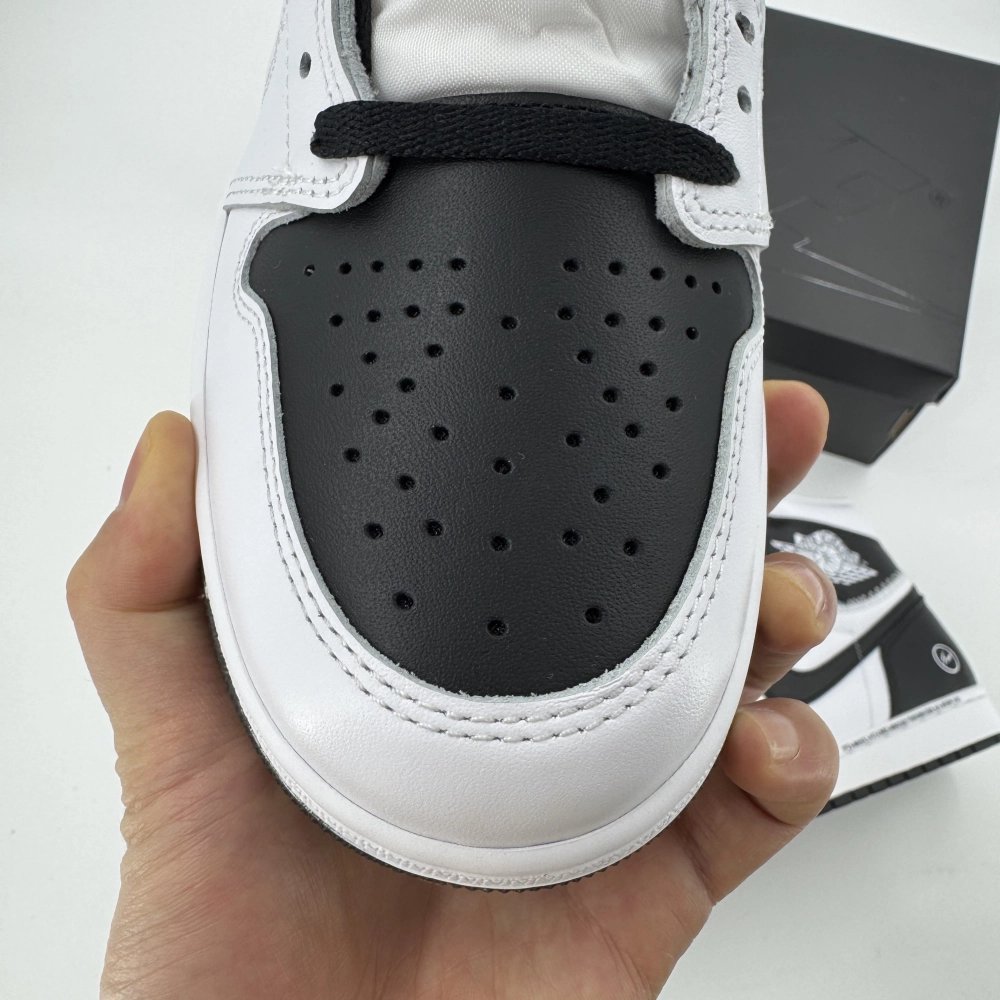 FRAGMENT DESIGN X UNION X AIR JORDAN 1 HIGH BLACK/WHITE