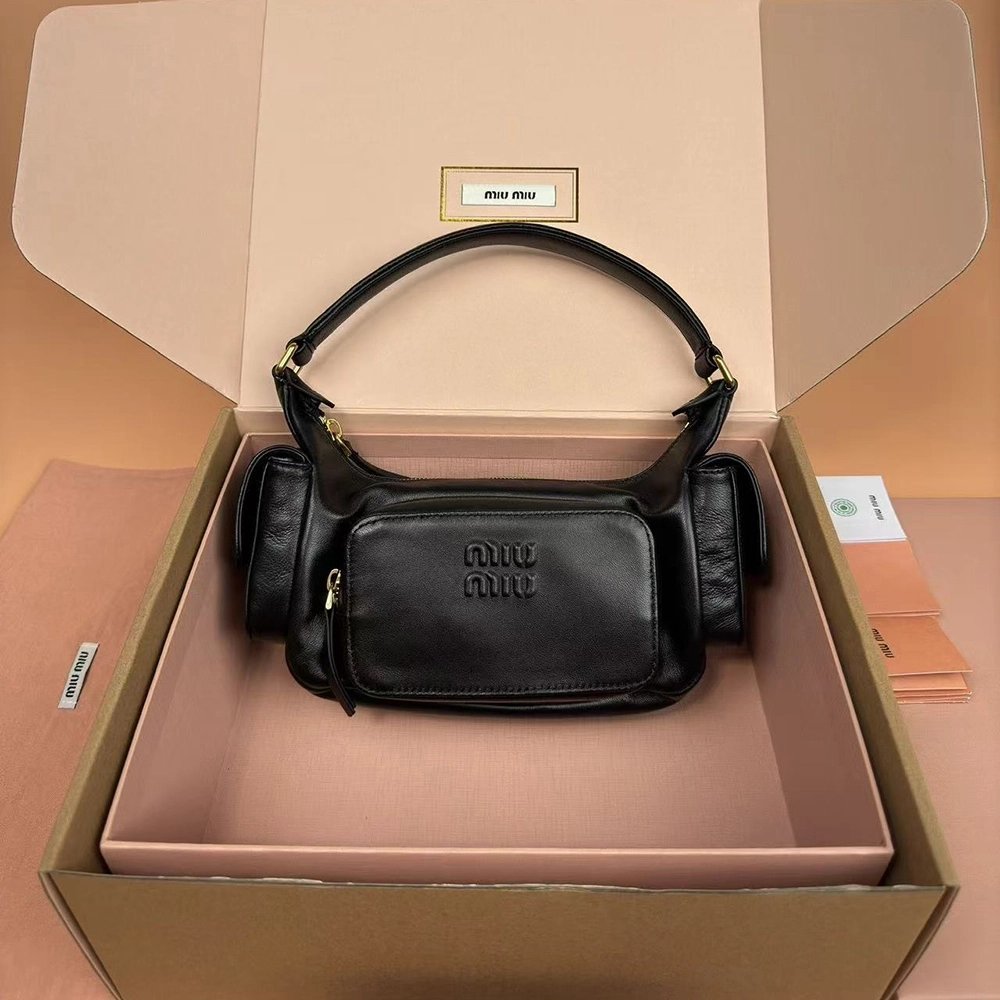 Miu Miu Nappa leather Pocket bags 5BC146 12X21X6cm,Miu Miu