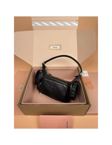 Miu Miu Nappa leather Pocket bags 5BC146 12X21X6cm,Miu Miu