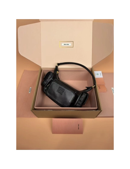 Miu Miu Nappa leather Pocket bags 5BC146 12X21X6cm,Miu Miu