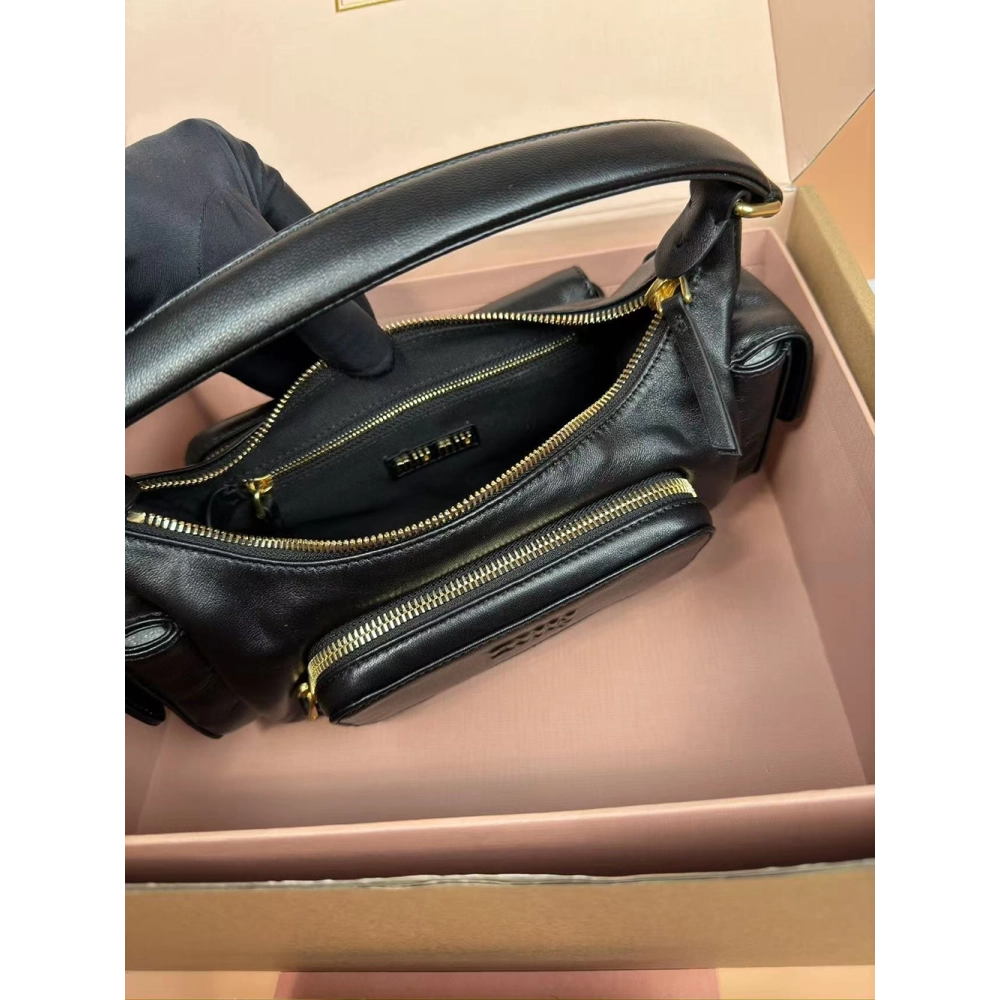 Miu Miu Nappa leather Pocket bags 5BC146 12X21X6cm,Miu Miu