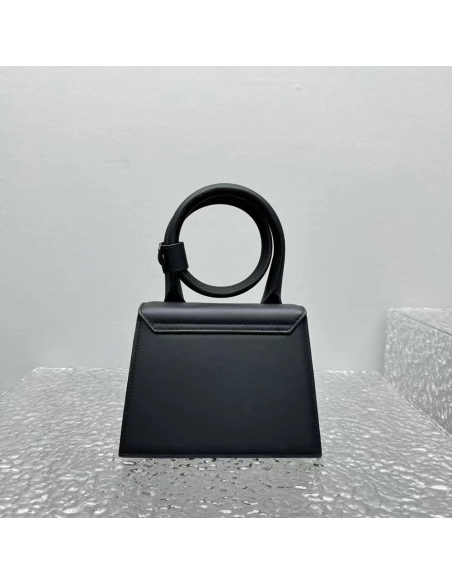 Jacquemus Le Chiquito Moyen Shoulder Bags 3BA002 18X15.5X8cm,Jacquemus