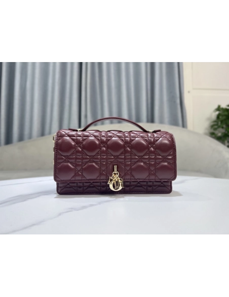 Dior Mini Plum Cannage Lambskin Bags M42R 21X11X5cm,Dior