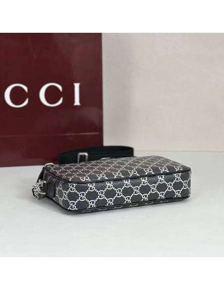 Gucci GG small crossbody bags 693724 24X15X4cm,Gucci