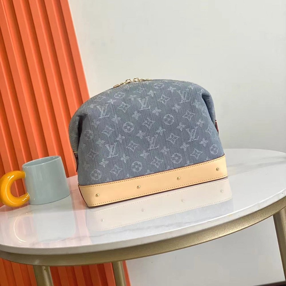 Louis Vuitton Cosmetic Pouch GM Bags M13750 27X18X9cm,Louis Vuitton
