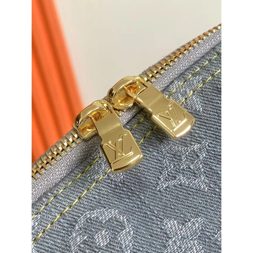 Louis Vuitton Cosmetic Pouch GM Bags M13750 27X18X9cm,Louis Vuitton