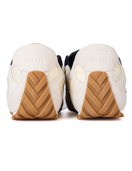 Bottega Veneta Orbit Sneaker salt/black,Bottega Veneta