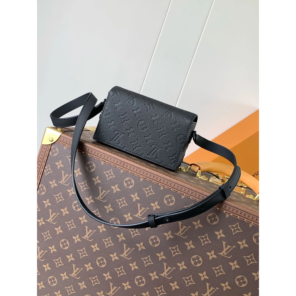 Louis Vuitton Steamer Wearable Wallets M81746 18X11X6.5cm,Louis Vuitton Bags