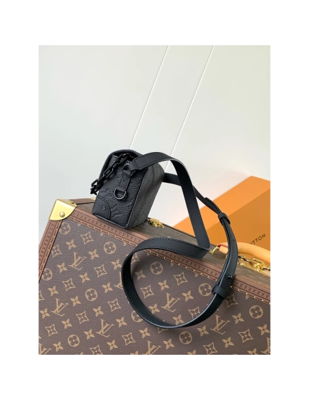 Louis Vuitton Steamer Wearable Wallets M81746 18X11X6.5cm,Louis Vuitton Bags