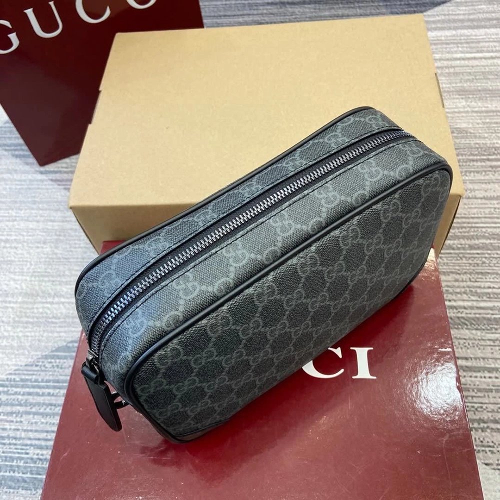 Gucci GG Emblem Bags 821164 23.5X15X6cm,Gucci Bags